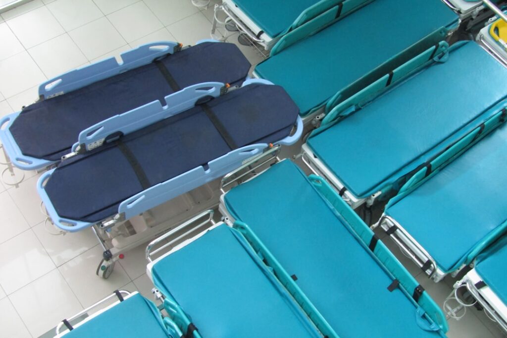 Photo Hospital bed